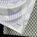 Camisa Manchester United II 25/26 Branco Roxo