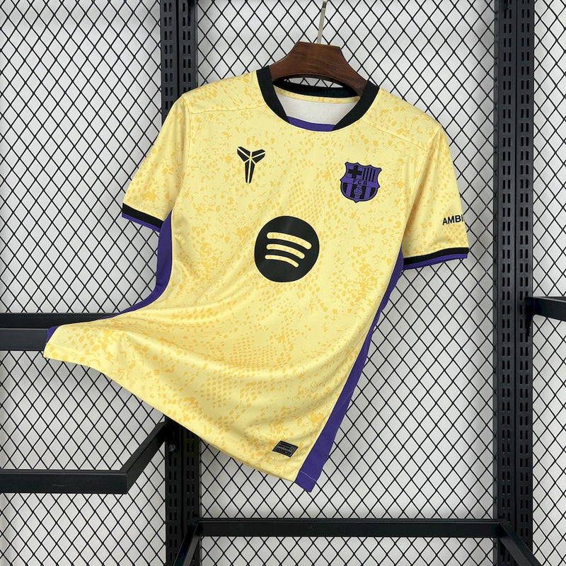 Camisa Barcelona 25/26 - Amarela - Nike - Kobe Bryant